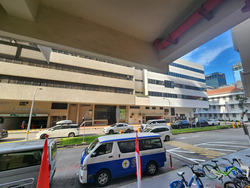Waterloo Centre (D7), Office #457727791
